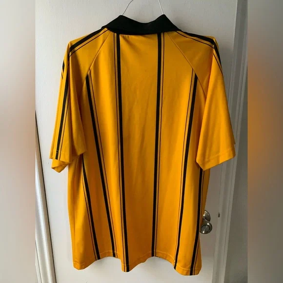 Official Sports Referee Jerseys - Picture 12 of 16